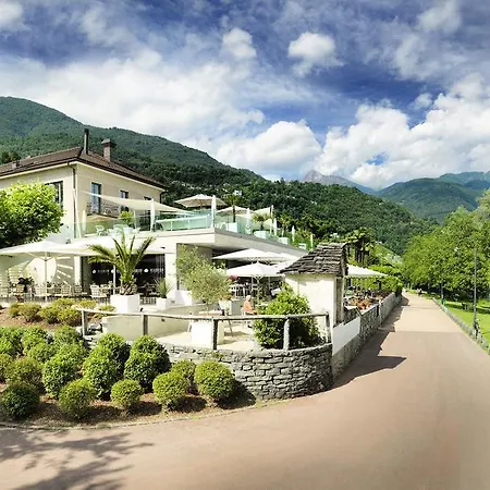 Giardino Lago-2